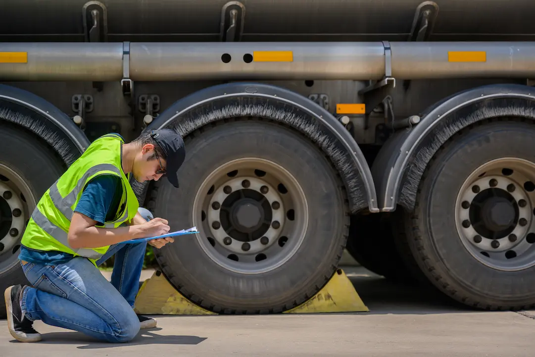 Top KPIs Fleet Managers Track (and How Maintenance Impacts All of Them)