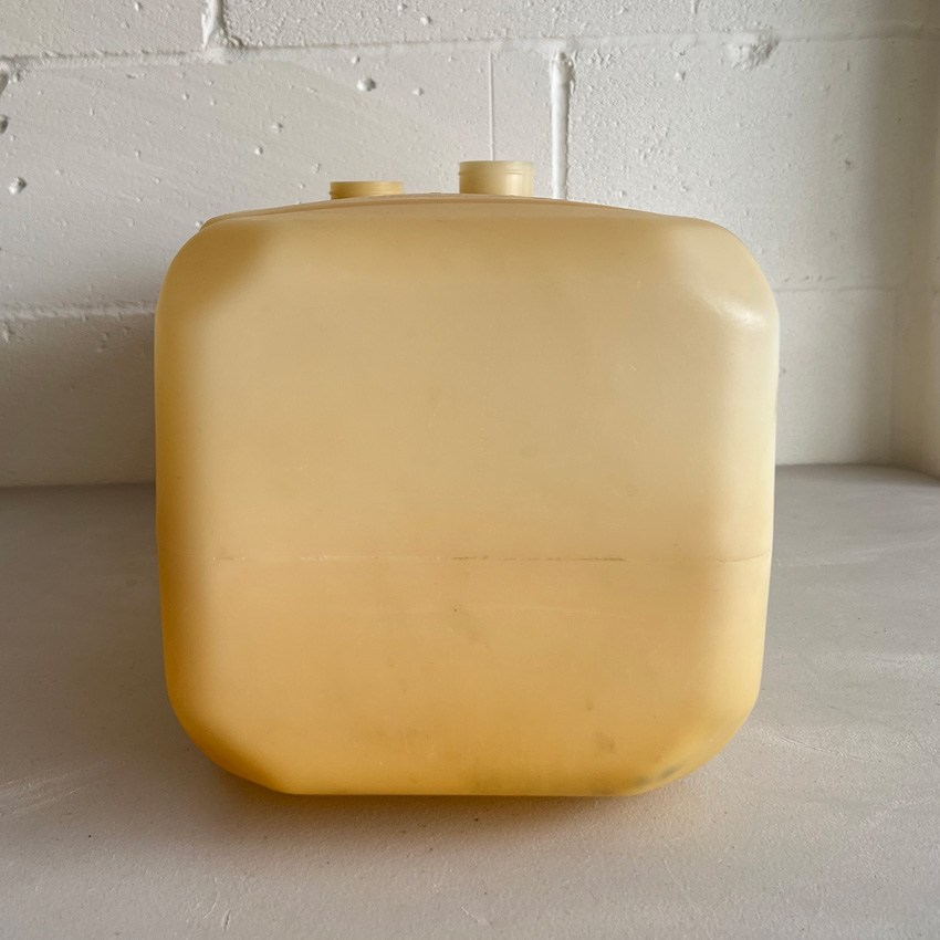 Seadoo Fuel Tank 1994-1996 XP/SP & SPX 1996-1999 - 275500109 - USED