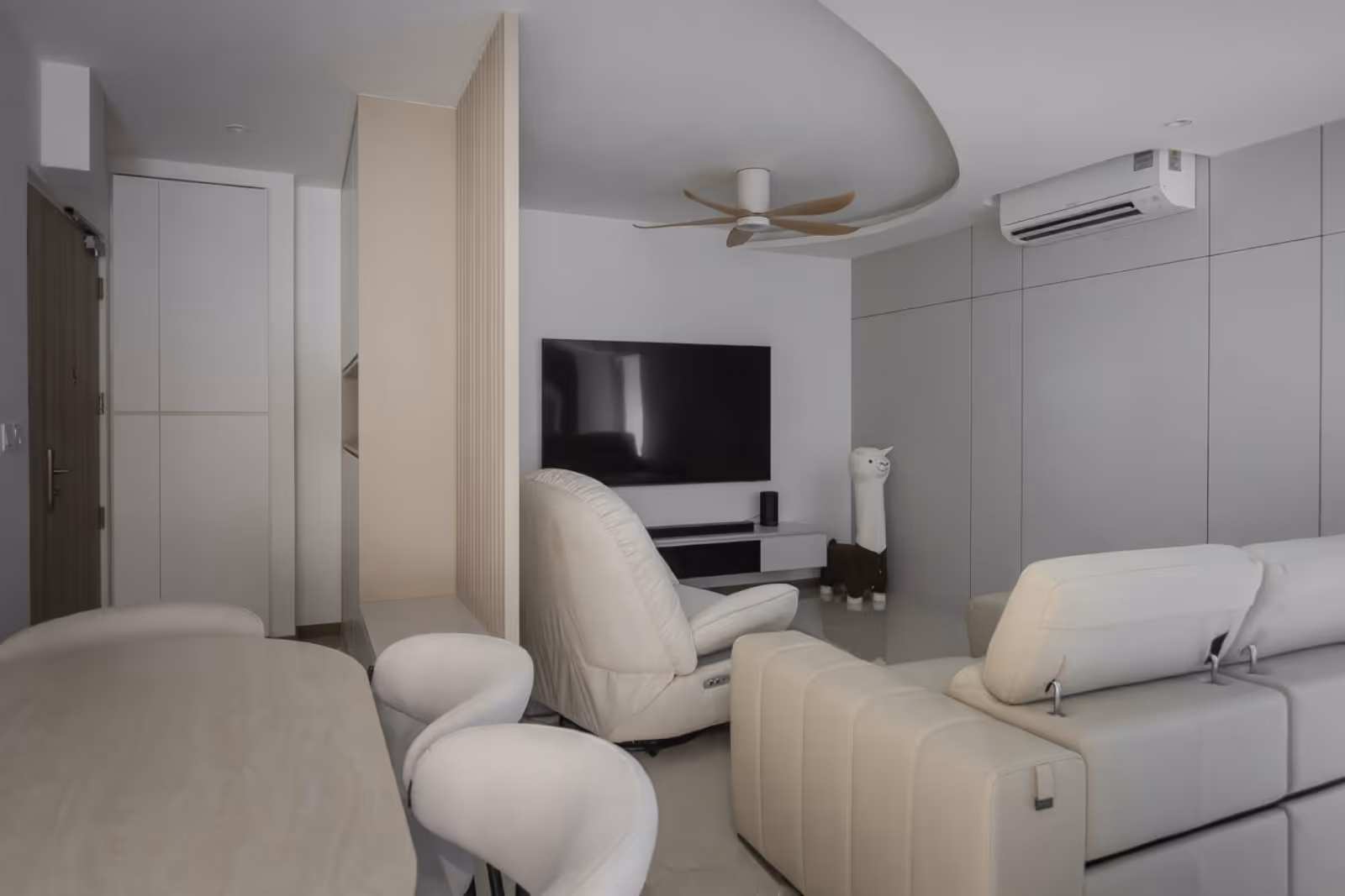 calibrate-design-compact-luxury-sanctuary