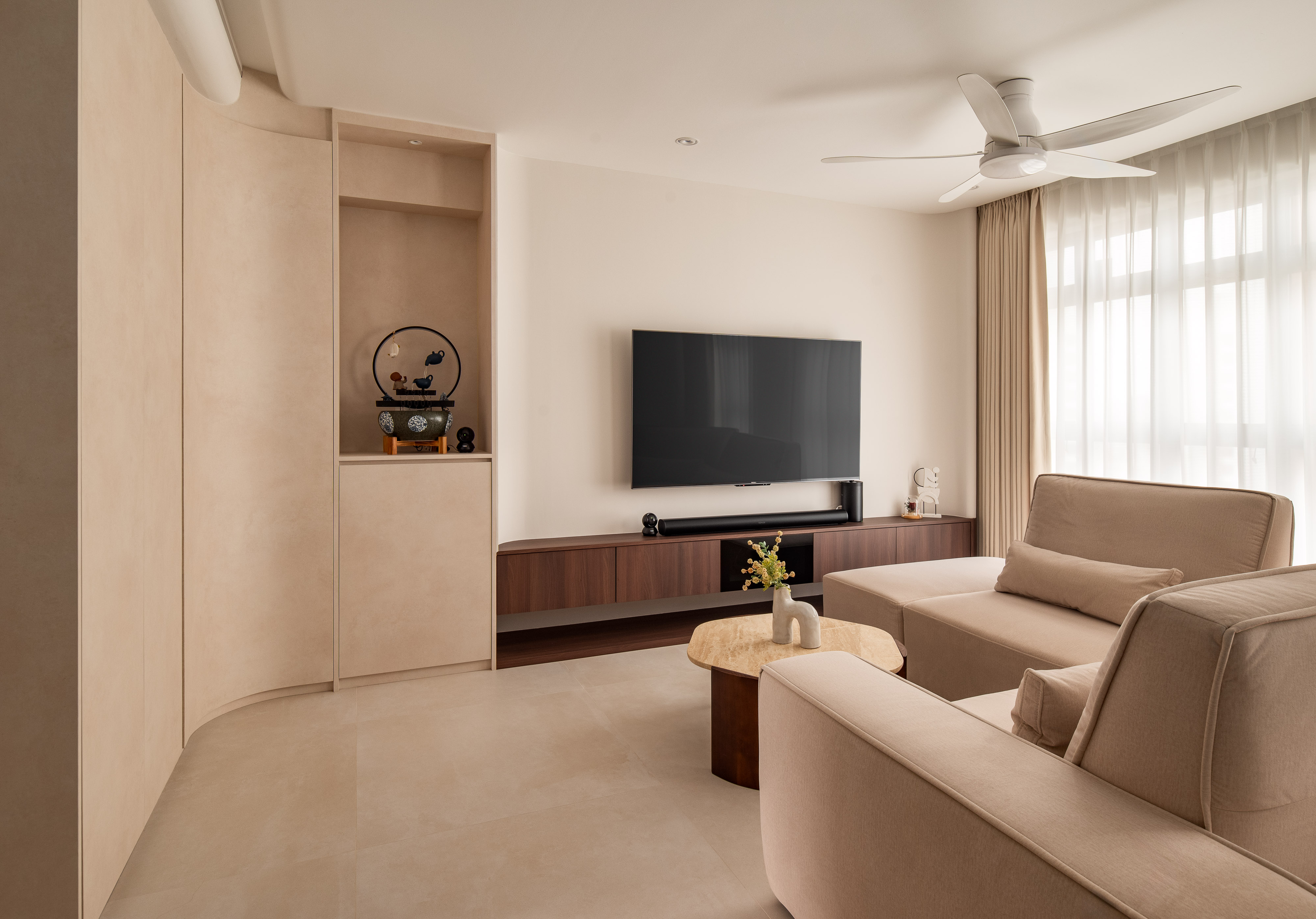 aestherior-modern-living-room