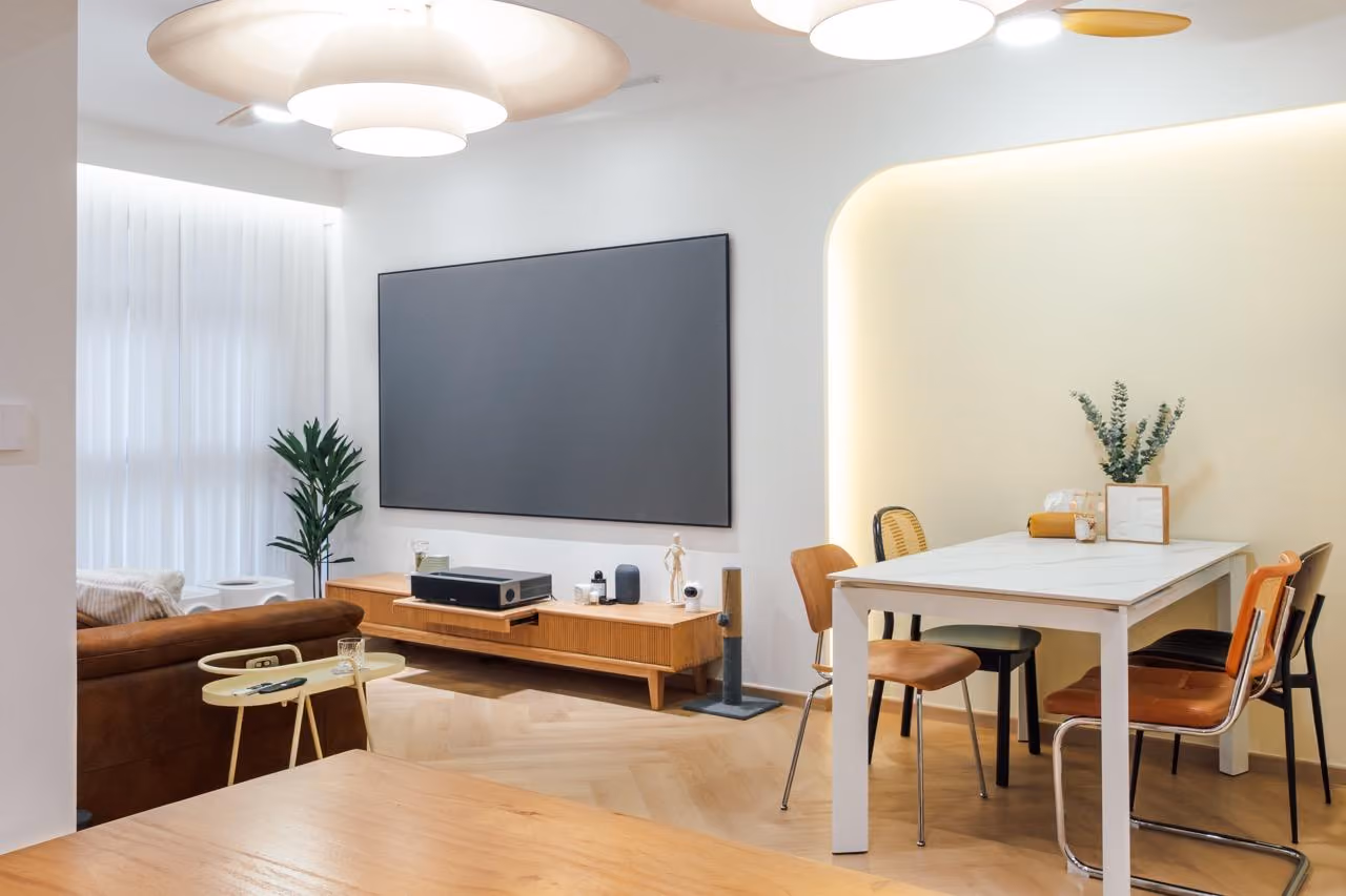 Living room and dining renovation by Zenith Arc: https://www.homematch.sg/interior-designers-contractors/zenith-arc-c135