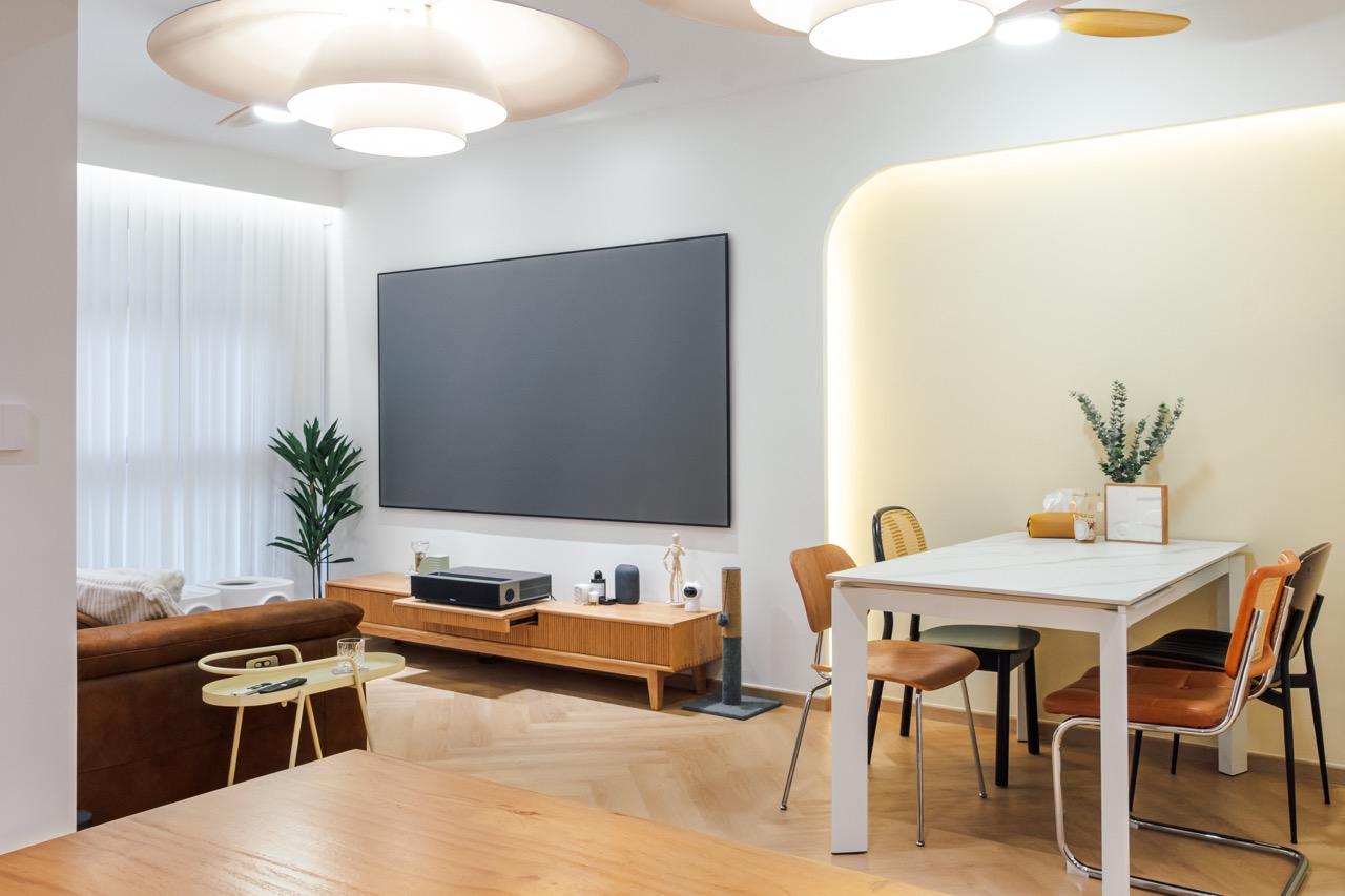 Living room and dining renovation by Zenith Arc: https://www.homematch.sg/interior-designers-contractors/zenith-arc-c135