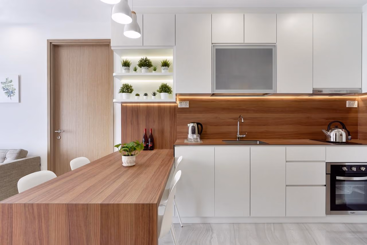 Condo Kitchen Renovation by Starry Homestead: https://www.homematch.sg/interior-designers-contractors/starry-homestead-c110