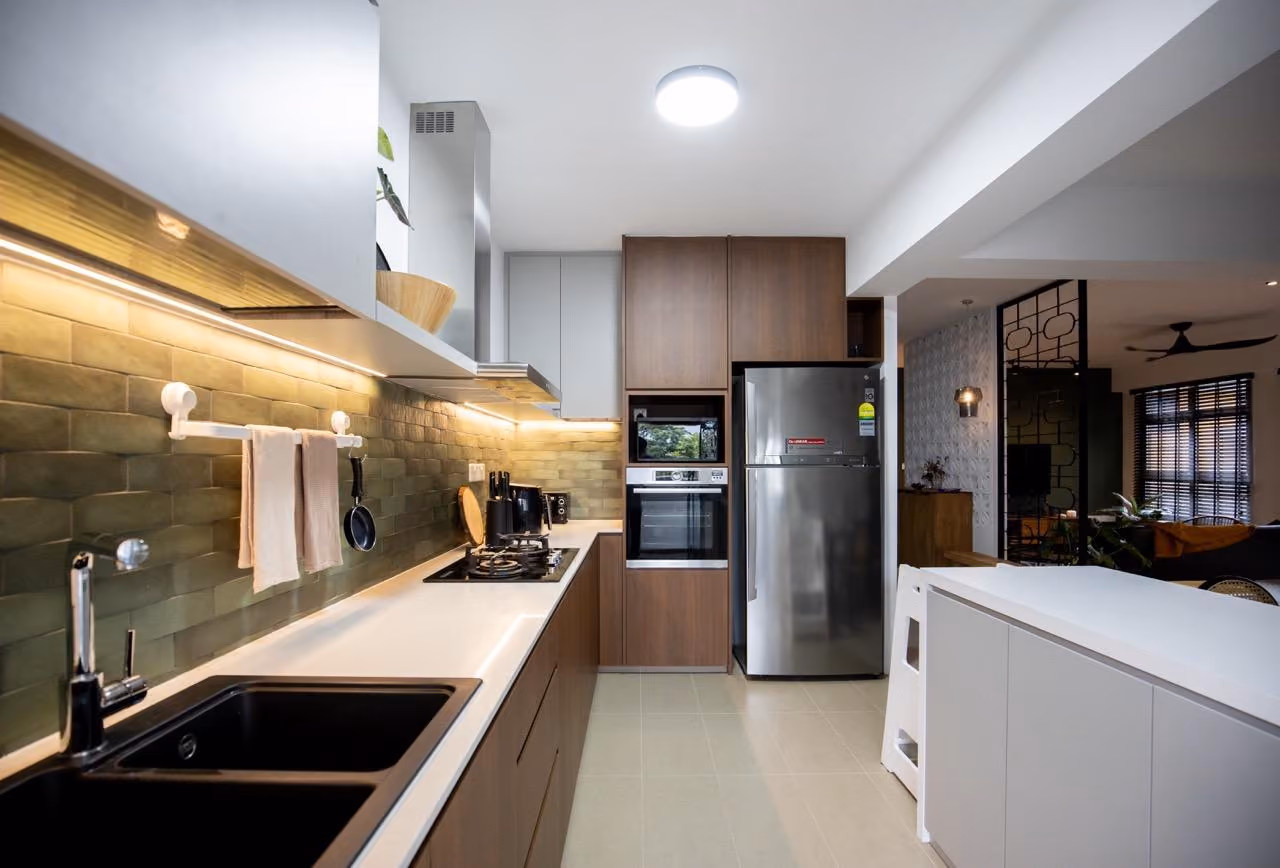 5 Room BTO Kitchen Renovation by Forefront Interior