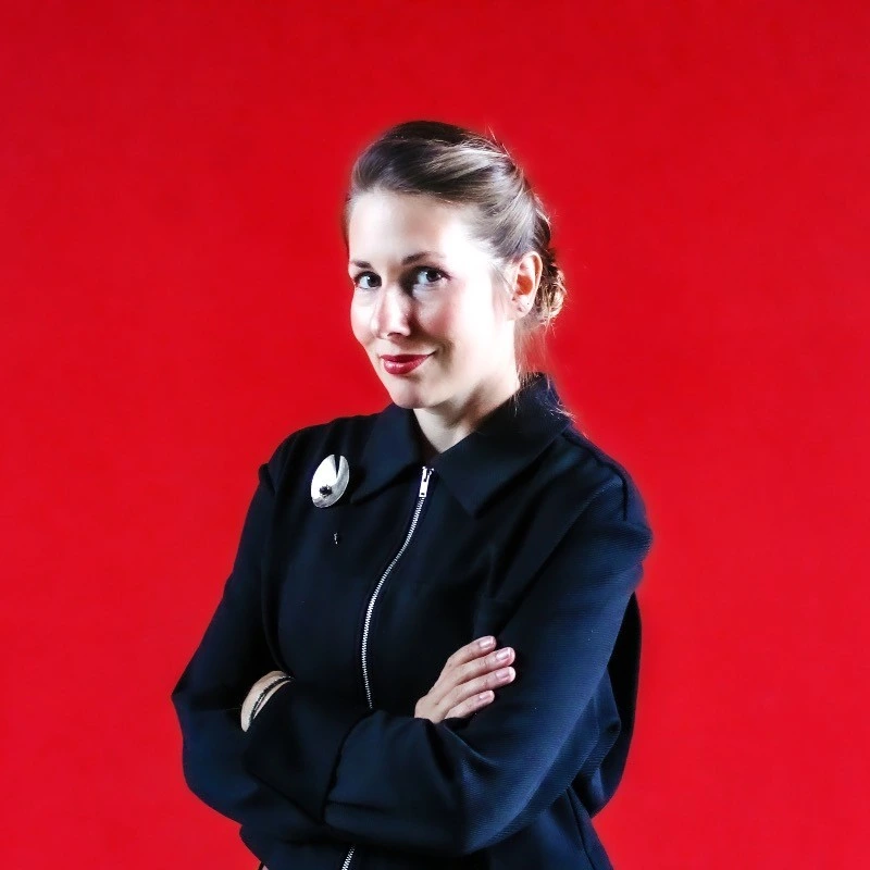 Nina Cackovic portrait, successful architect, good looking woman