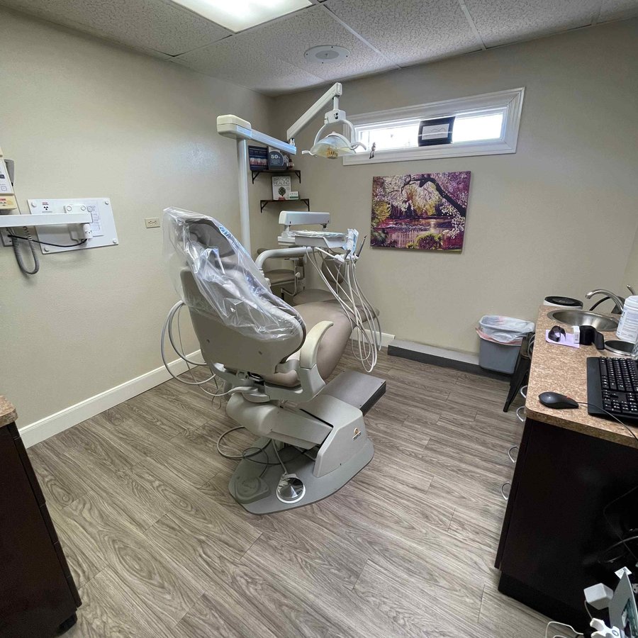 Treatment room at Ingram Hills Dental, a San Antonio dental practice supported by Darkhorse Tech's managed IT services