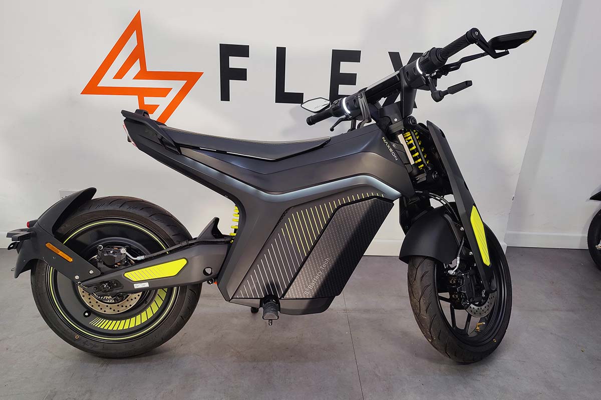 Naxeon I.Am Pro - Showroom Special Offer 