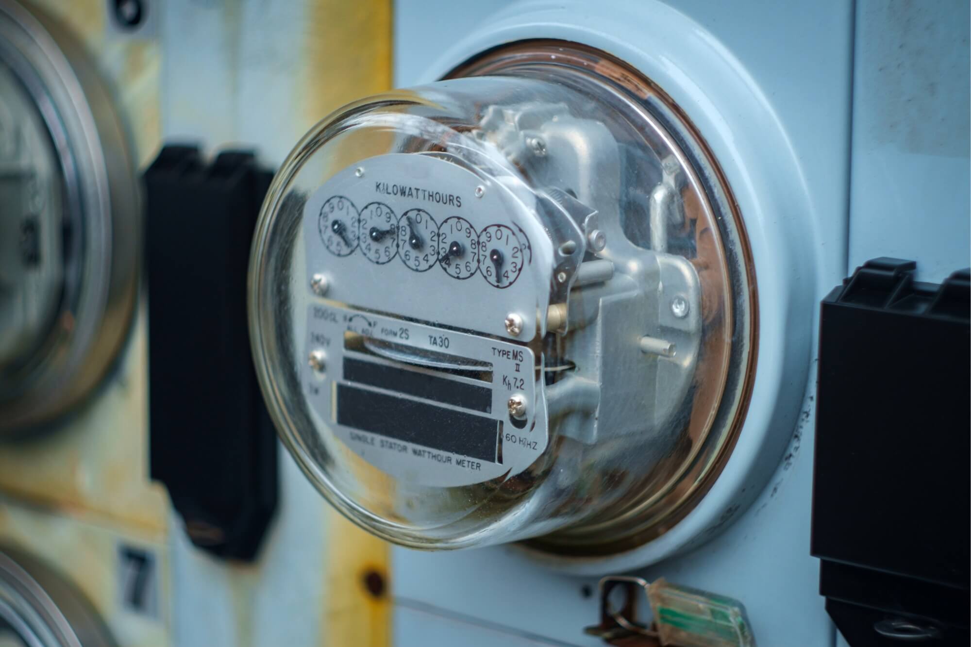 Electric meter displaying kilowatt-hours.
