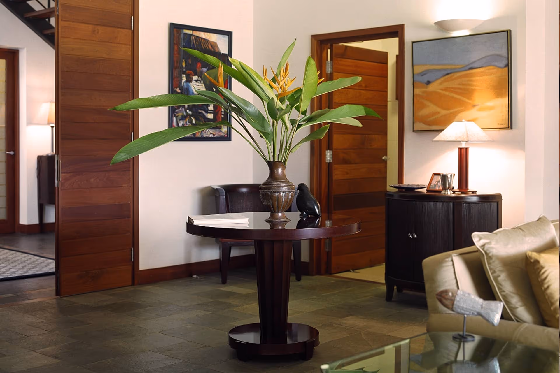 Canadian HC livingroom