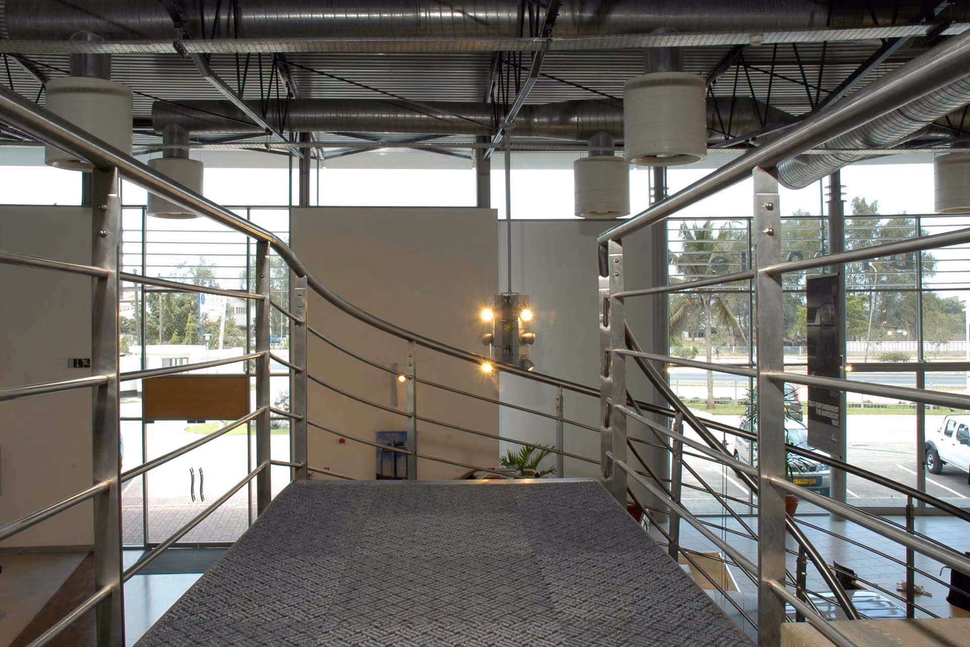 Spiral stair landing