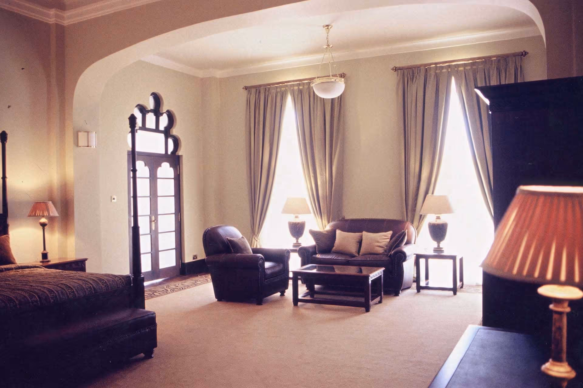 Statehouse Bedroom Lounge