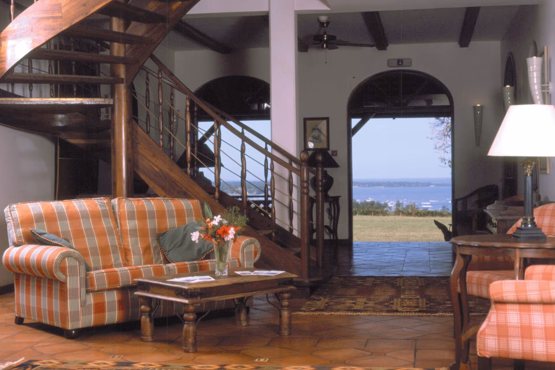 Mashando Lobby Sitting