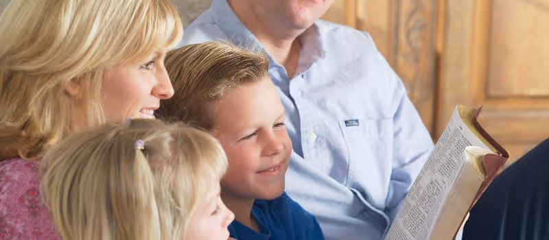 5-ways-reading-together-creates-lasting-memories