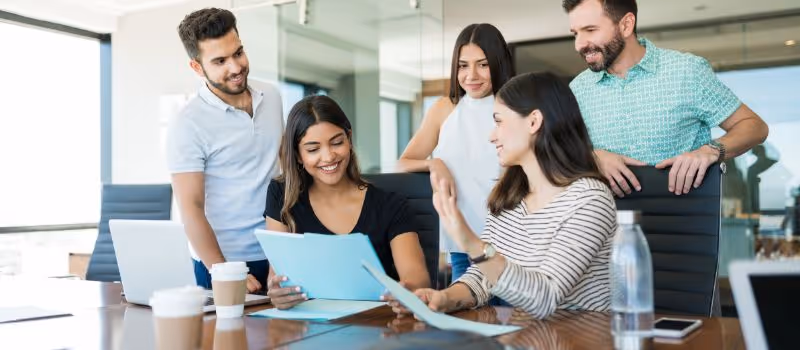 open-minds-open-doors-5-benefits-of-encouraging-idea-swapping-in-your-workplace