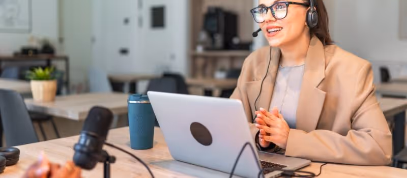 5-reasons-why-you-need-to-start-podcasting-as-a-small-business-owner