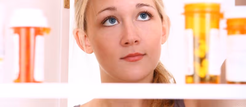 5-reasons-to-check-your-meds-regularly