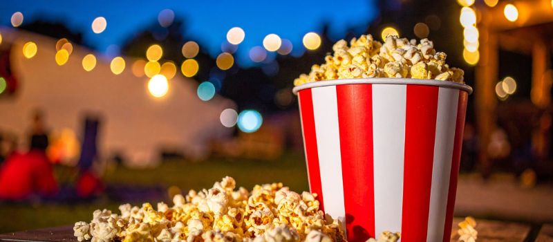 5-spooky-movie-night-ideas-to-get-you-in-the-mood