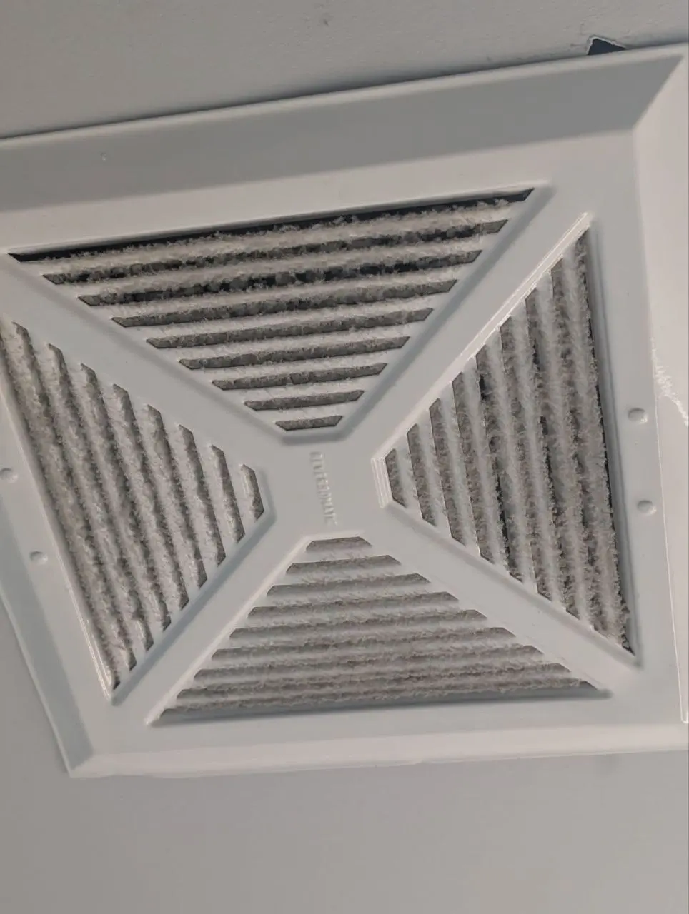Clean Your Vents and Furnace Filter Before You Turn the Heat On