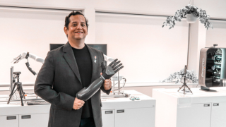 Interview with Alvaro Rios of Kawatek: building the future of bionics in Japan