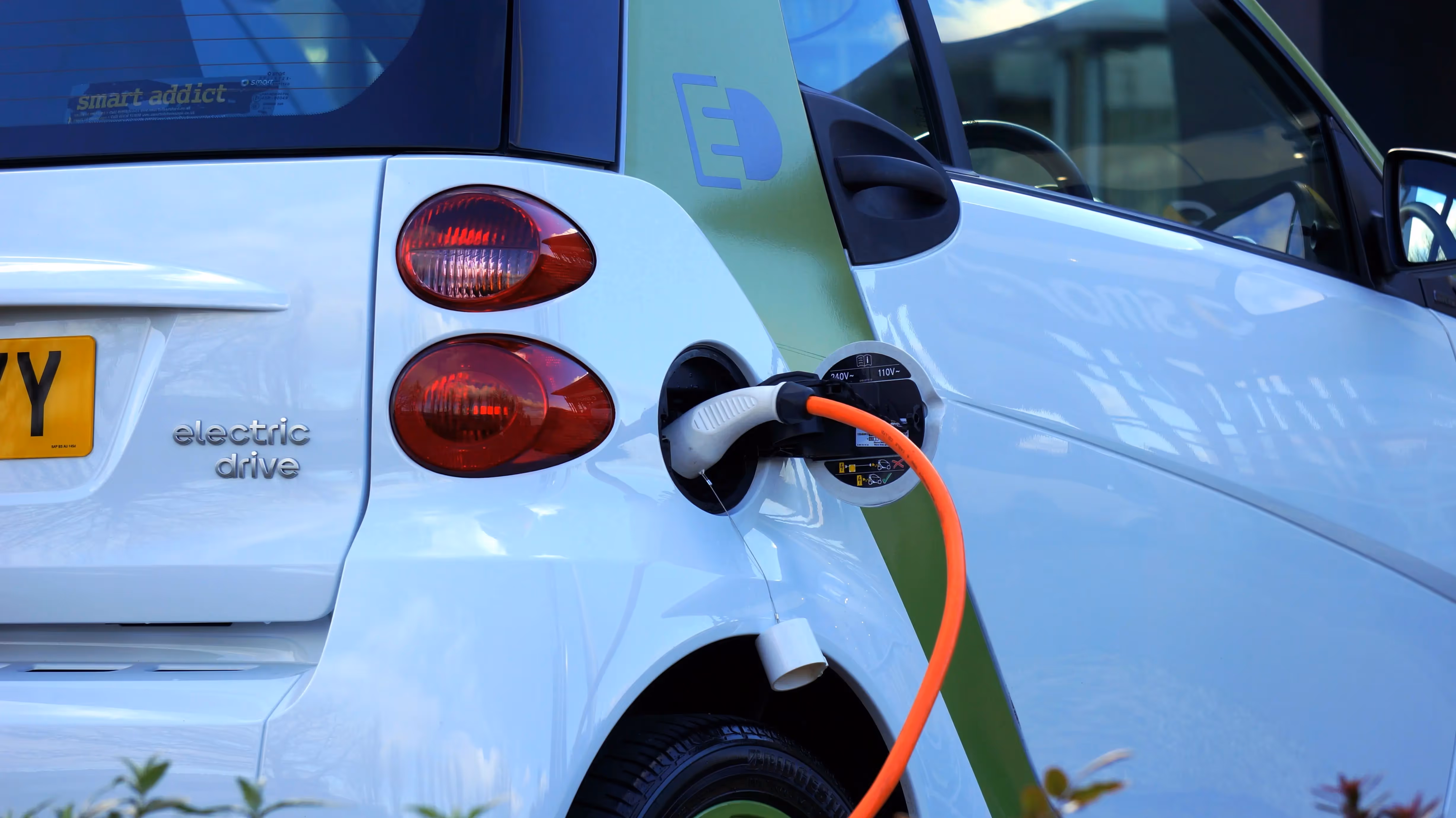 Charging EV