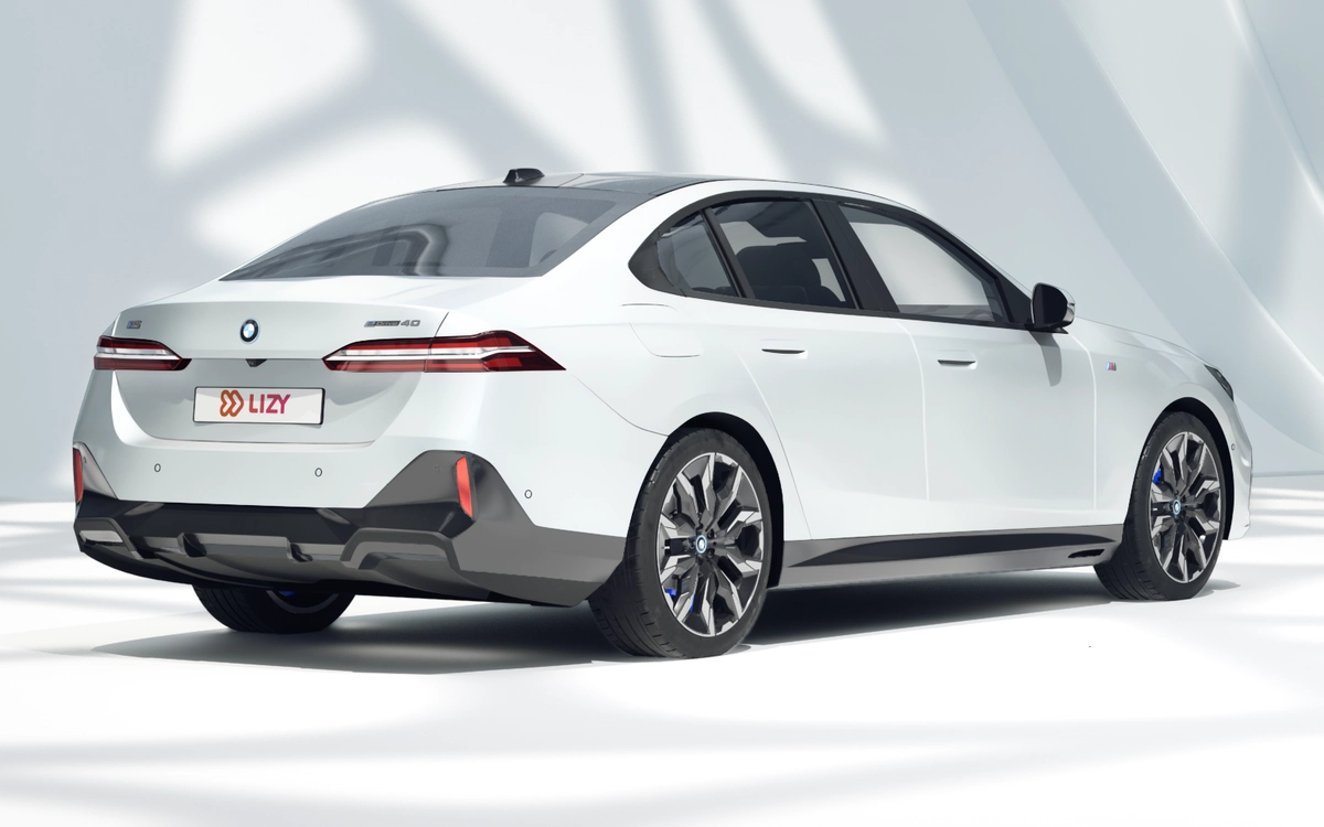 BMW i5 achterzijde