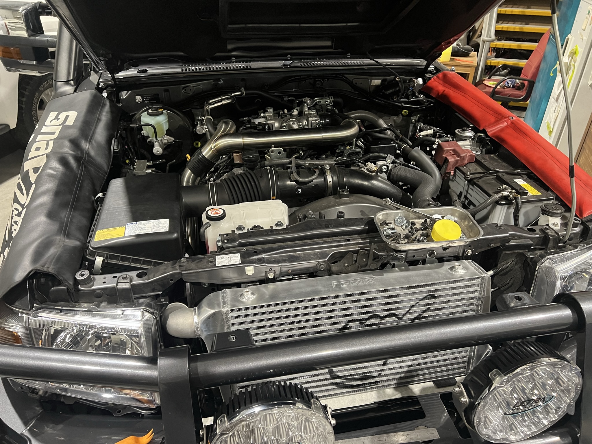 70 Series (79/76) Front Mount Intercooler 600 Kit (Twin Entry)