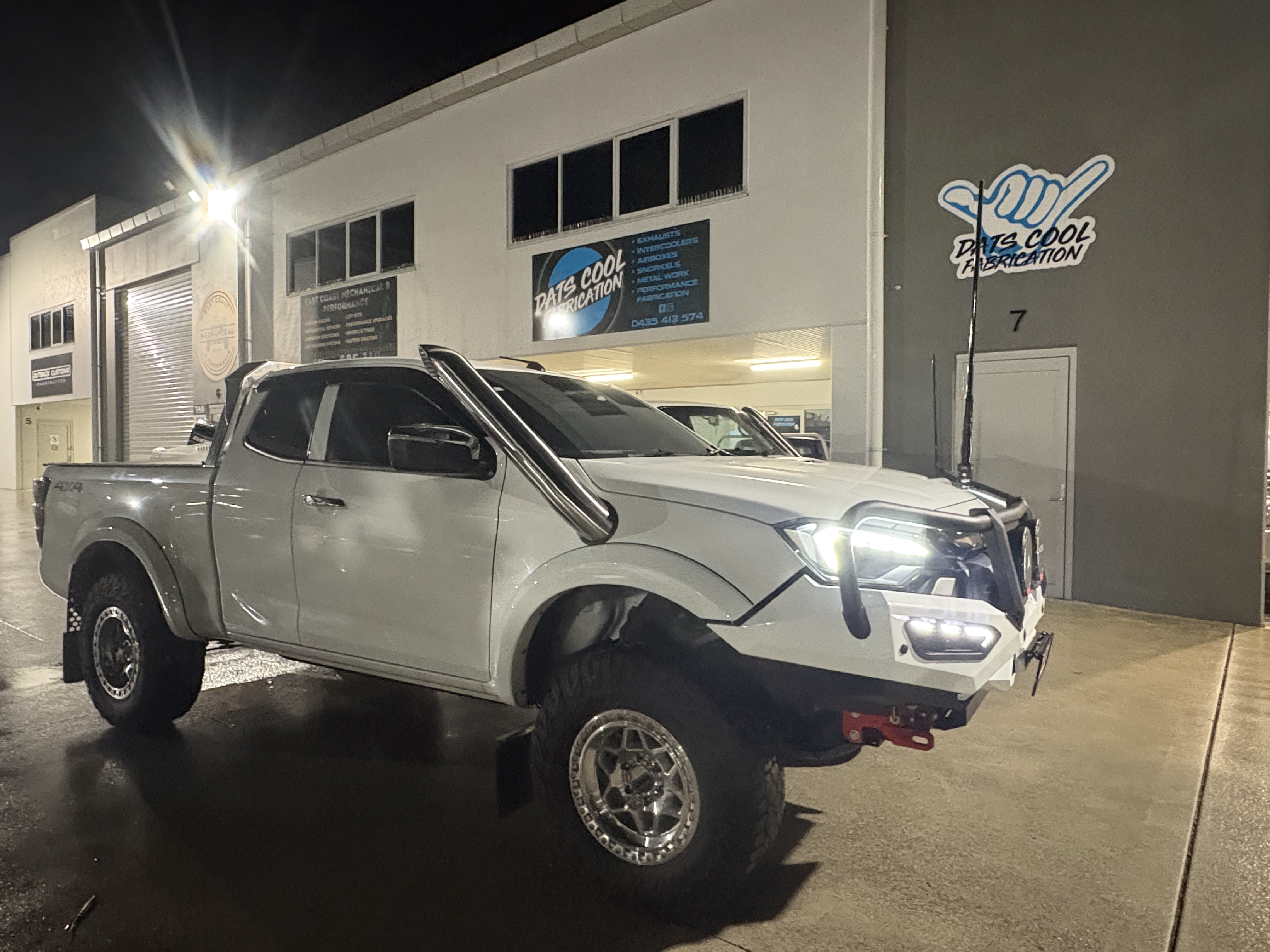 BT50 2021+ Short Entry 5" low cut Snorkel