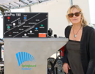 Darryl Hannah making biodiesel with her BioPro 190 from Springboard Biodiesel.
