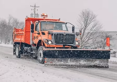 Iowa reduces emissions from snow removal with B100 fueled trucks