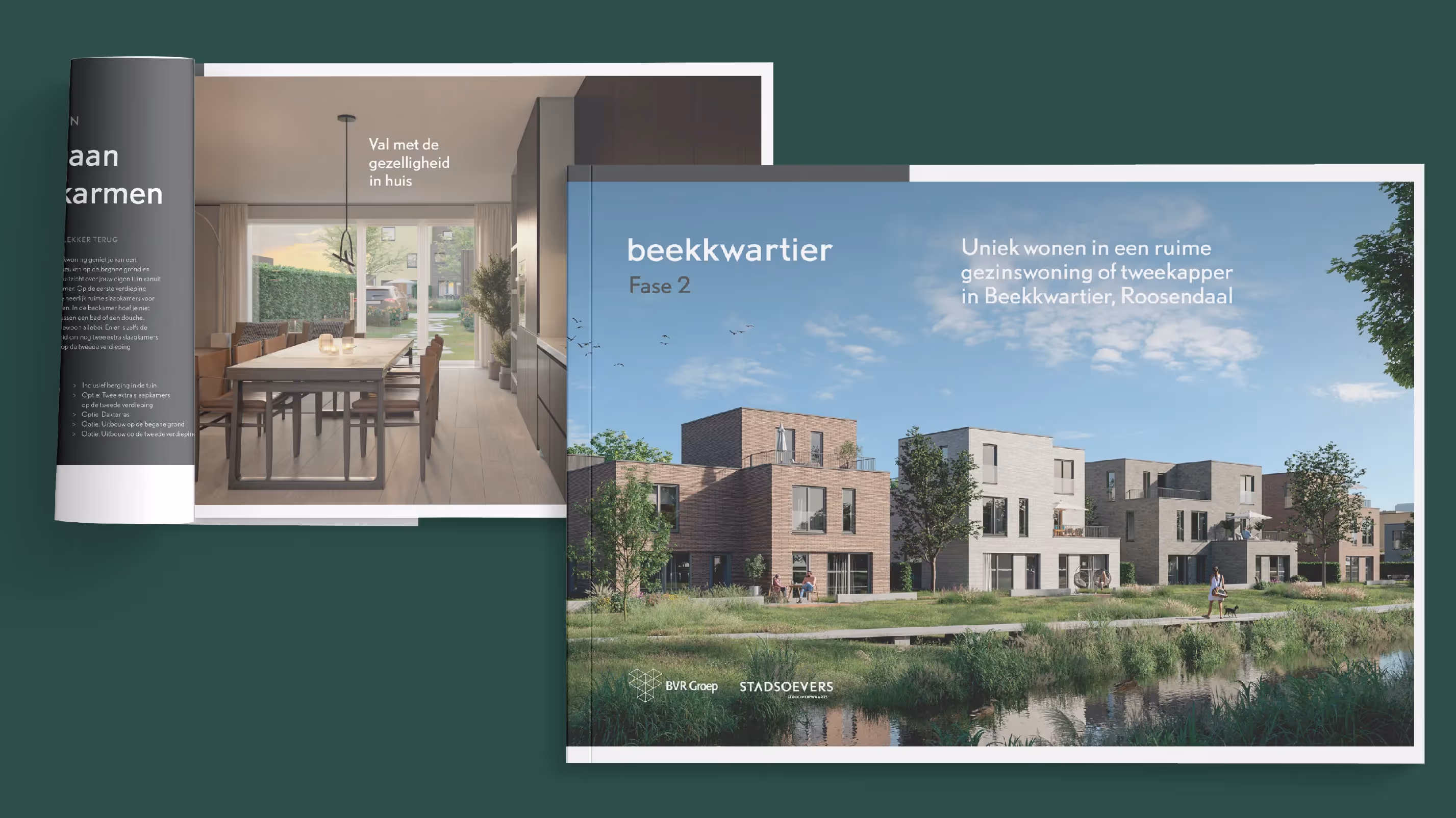 De voorkant en opengeslagen brochure met in- en exterieurafbeeldingen van de Parkwoningen in Beekkwartier, Stadsoevers Roosendaal.