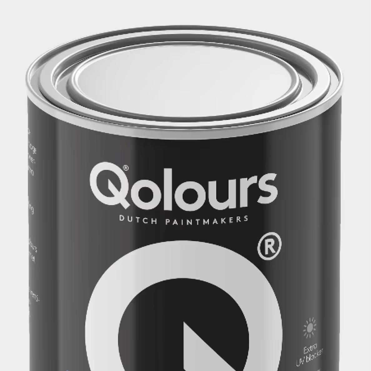 Het 1 liter blik van Qolours, gekenmerkt door een krachtig maar toch rustig ontworpen label dat de aandacht trekt en tegelijkertijd een gevoel van betrouwbaarheid uitstraalt.
