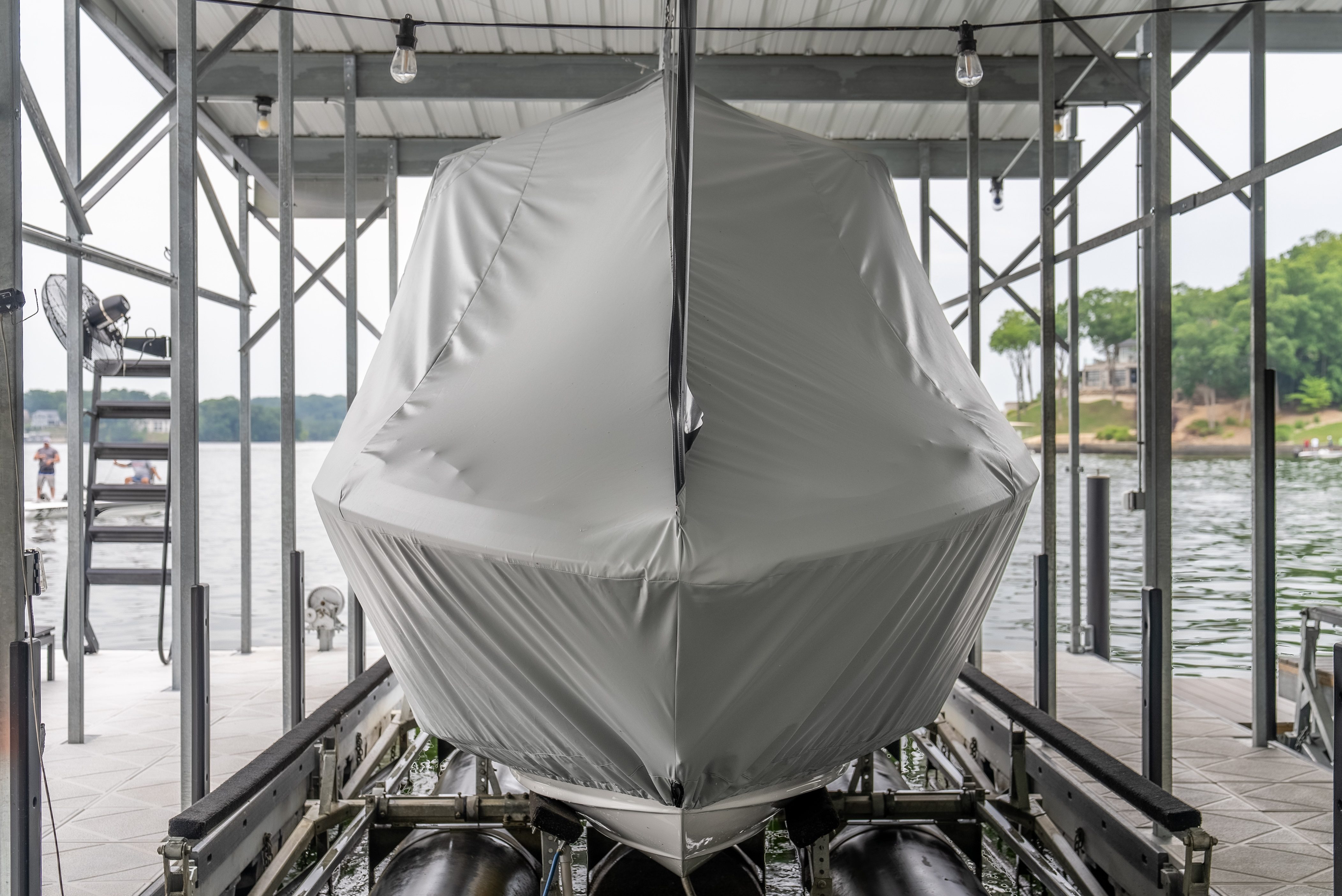 Close-up of a Marine Concepts custom hand-sewn boat cover