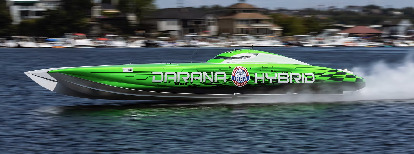 Powerboat at speed on Lake of the Ozarks