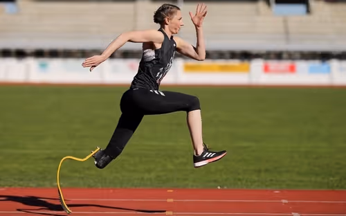 Deuxième Nuit de l'Innovation Solidaire, organisée par Handicap International les 19 et 20 novembre 2020 à Lyon, avec la présence exceptionnelle de Madame Marie-Amélie Le Fur, présidente du Comité paralympique et sportif français