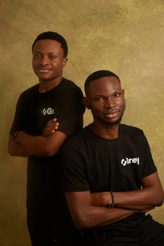 638793141c9a0058606bd79b Idee and Femi min 683x1024