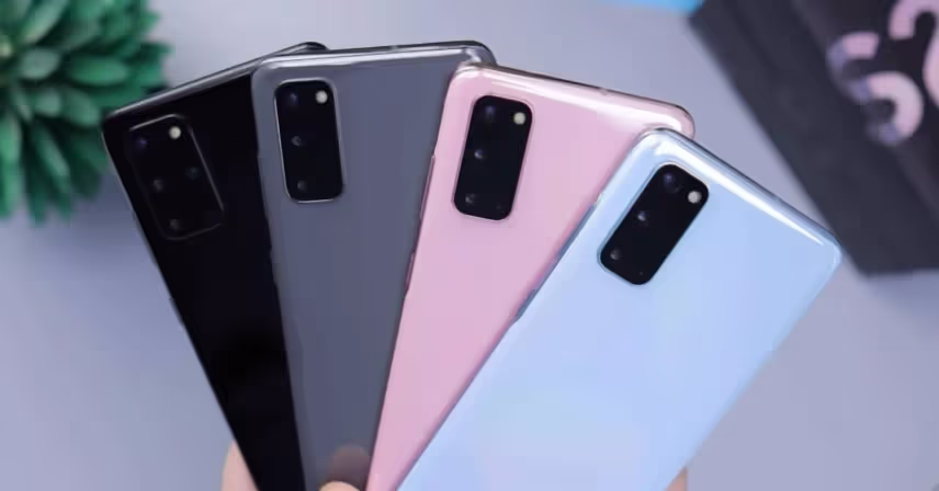 a group of samsung phones