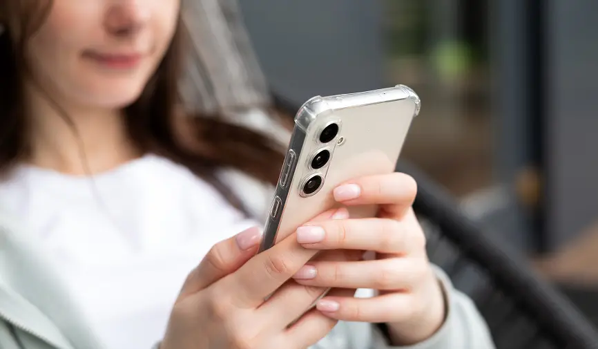 motorola phones next to samsung phones