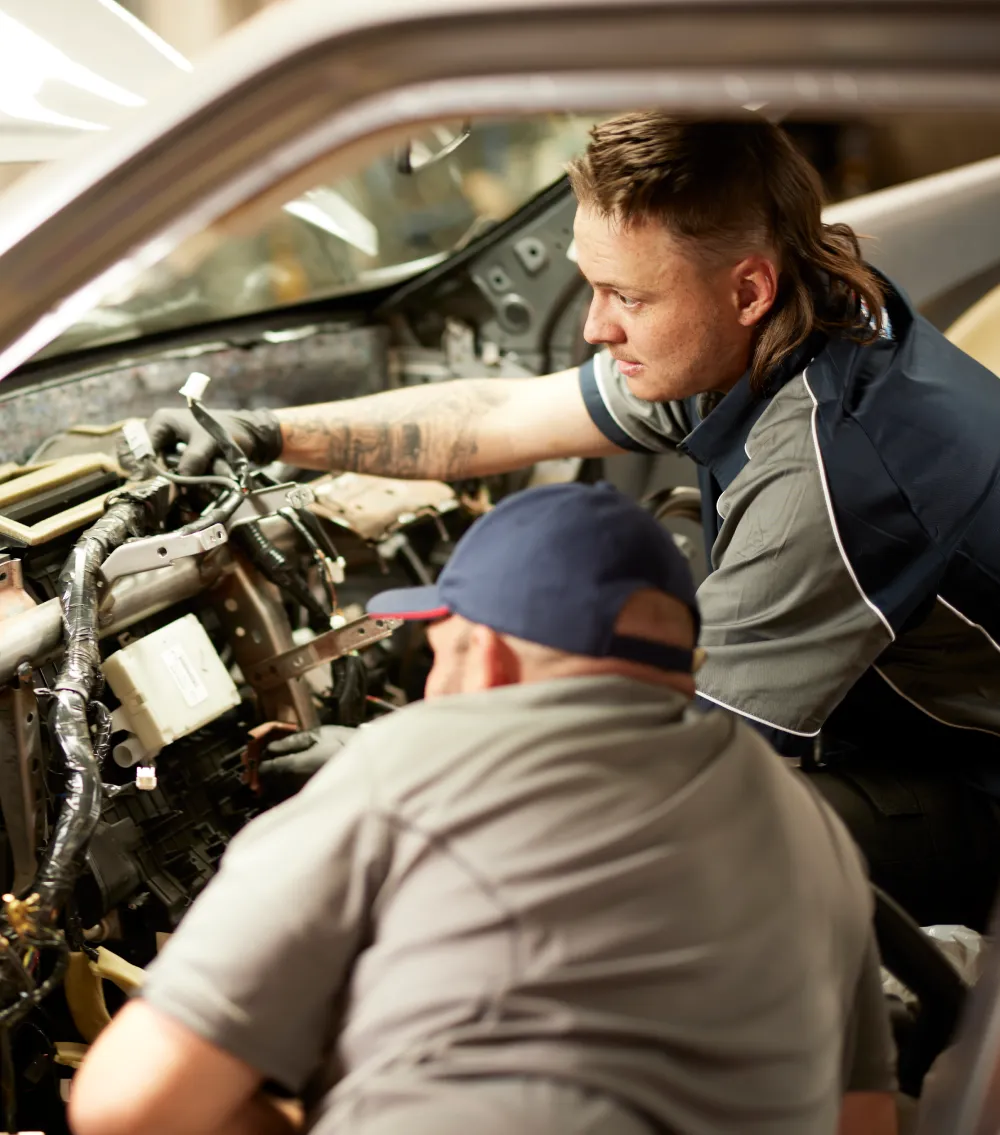 Natrad auto mechanic performing quality car repair in Rockingham
