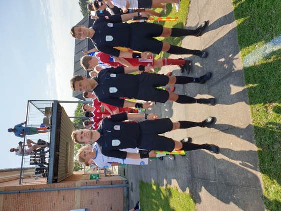 En trio fotballdommere klar til treningskamp