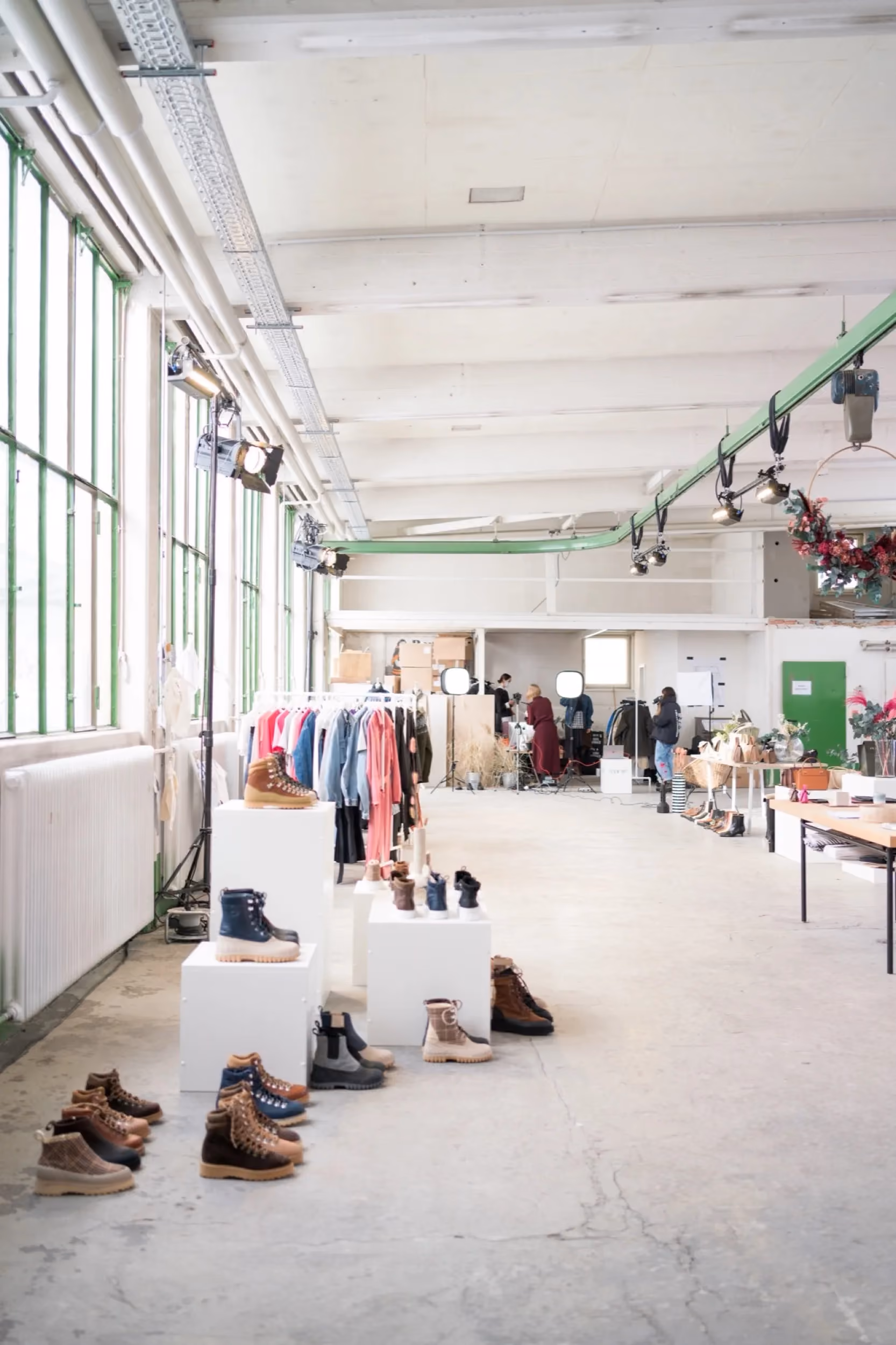 AW21 Showroom Invite