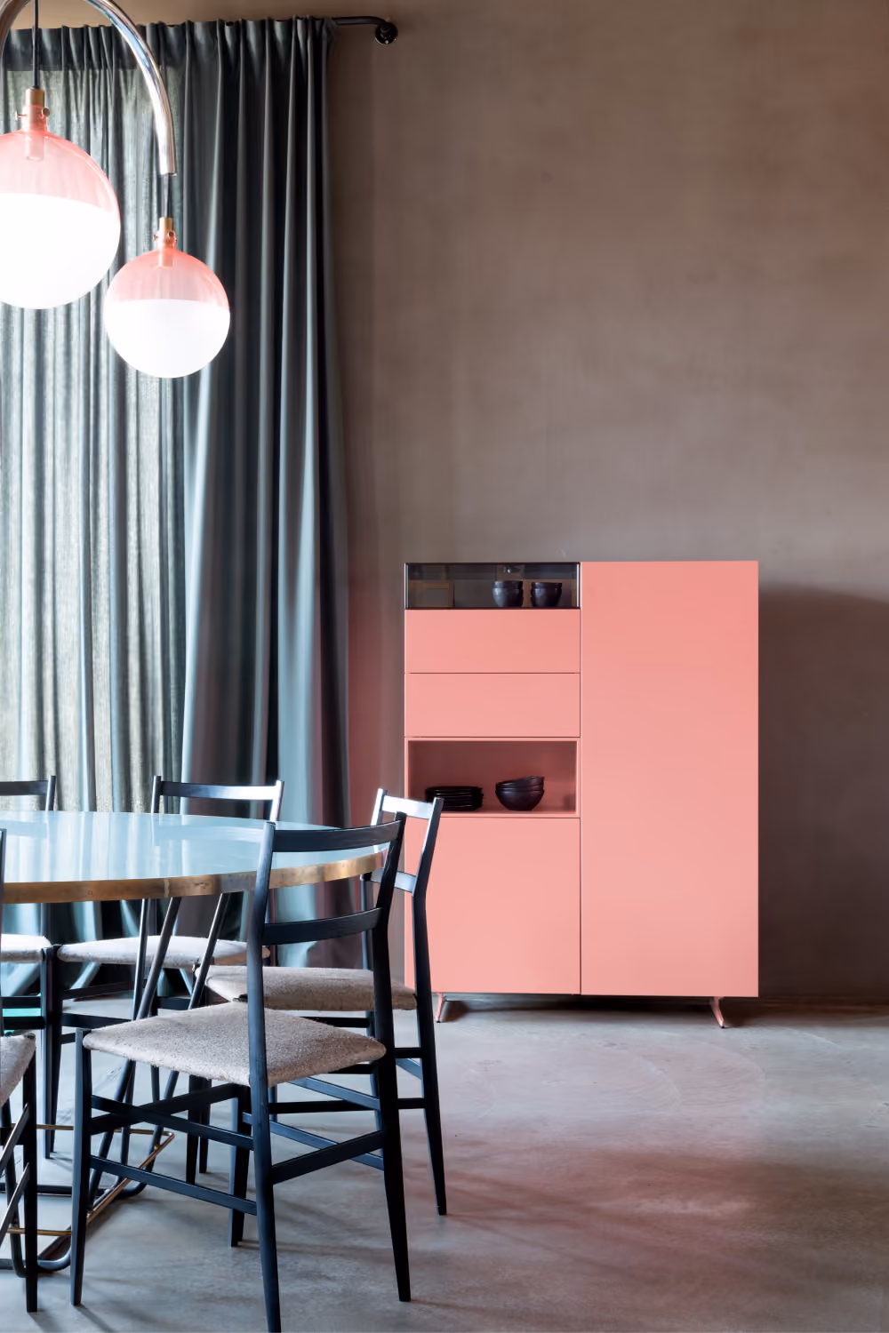 Highboard in flamingo pink colour from the COSMO collection by Schönbuch