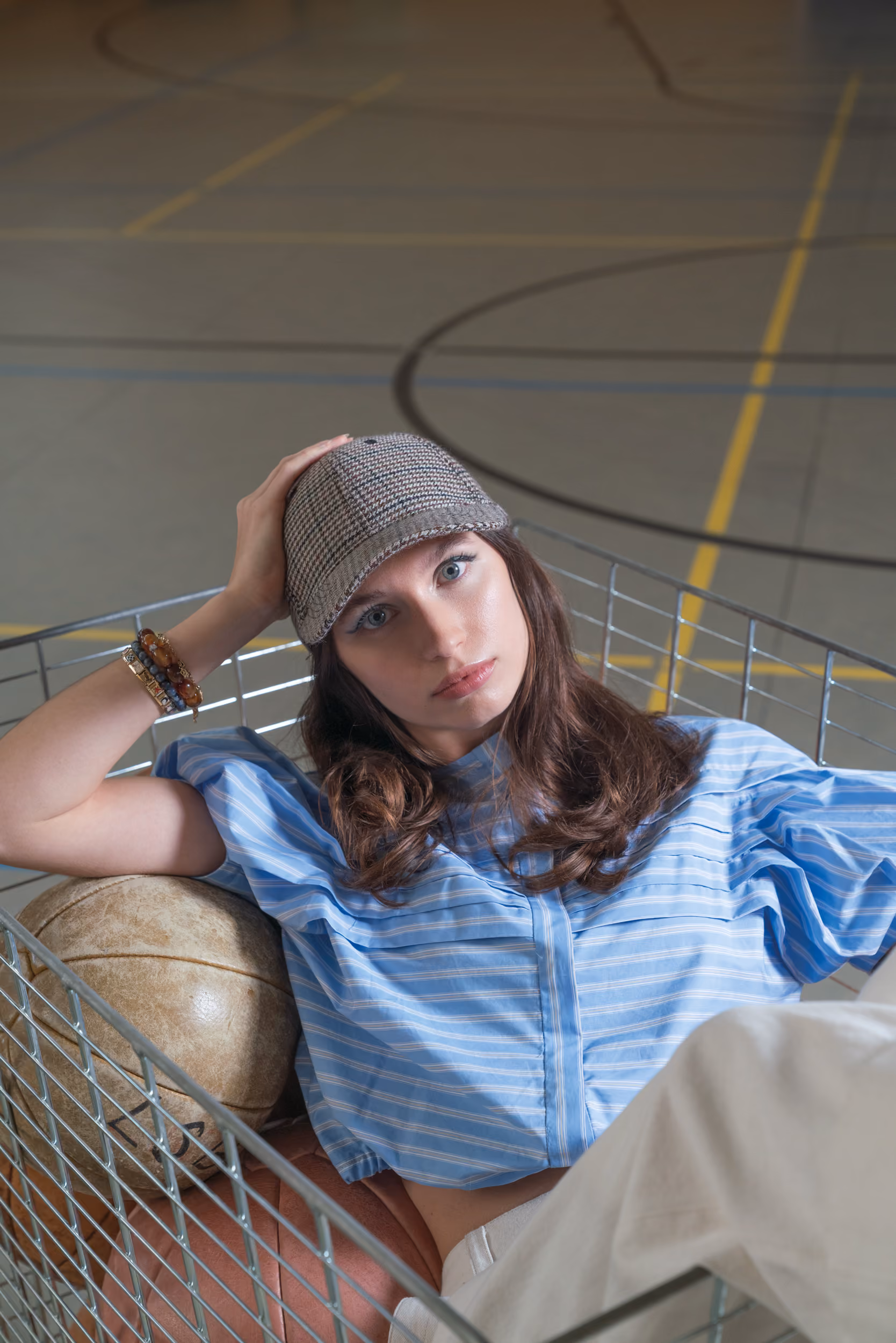 Tordis wears Sliver top by Lutz Huelle, Undyed Cotton Twill Soho pants by Zenggi and a cap by Christian Wijnants