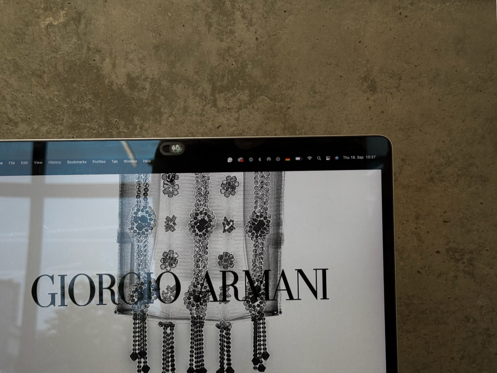 Independence in Fashion: What Armani’s Sale Reveals About the Future of Family-Owned Luxury