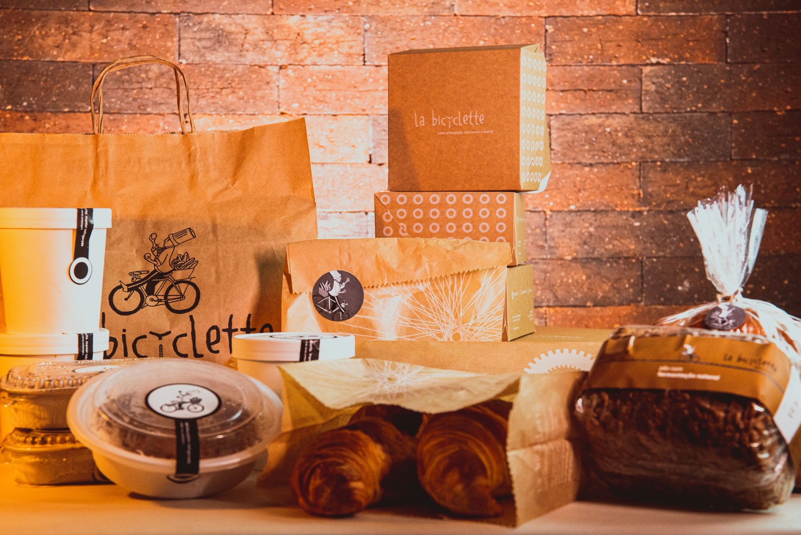 La bicyclette — Padaria artesanal, mercearia e bistrô