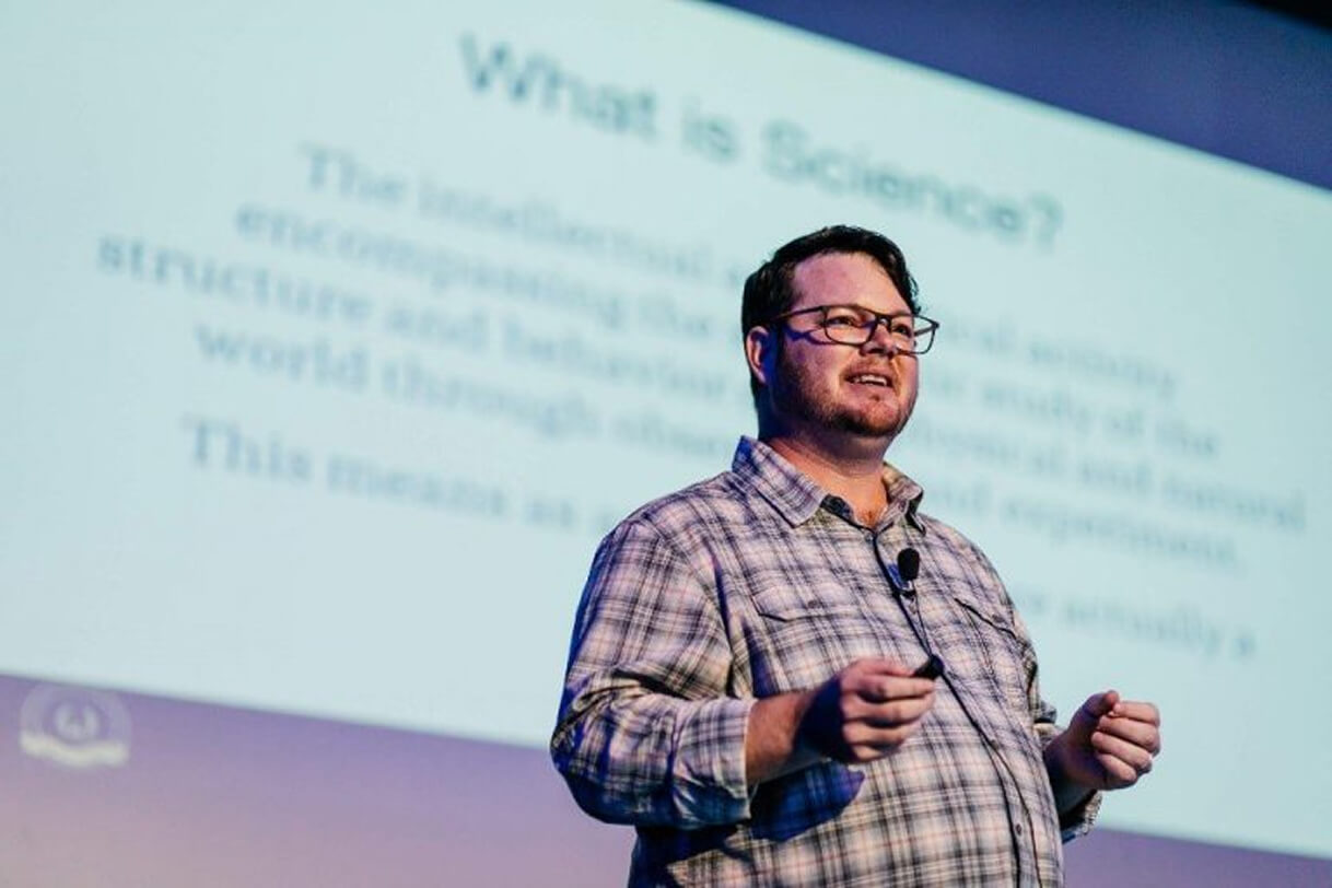Kyle Roof on stage at Chiang Mai SEO Conference 2025