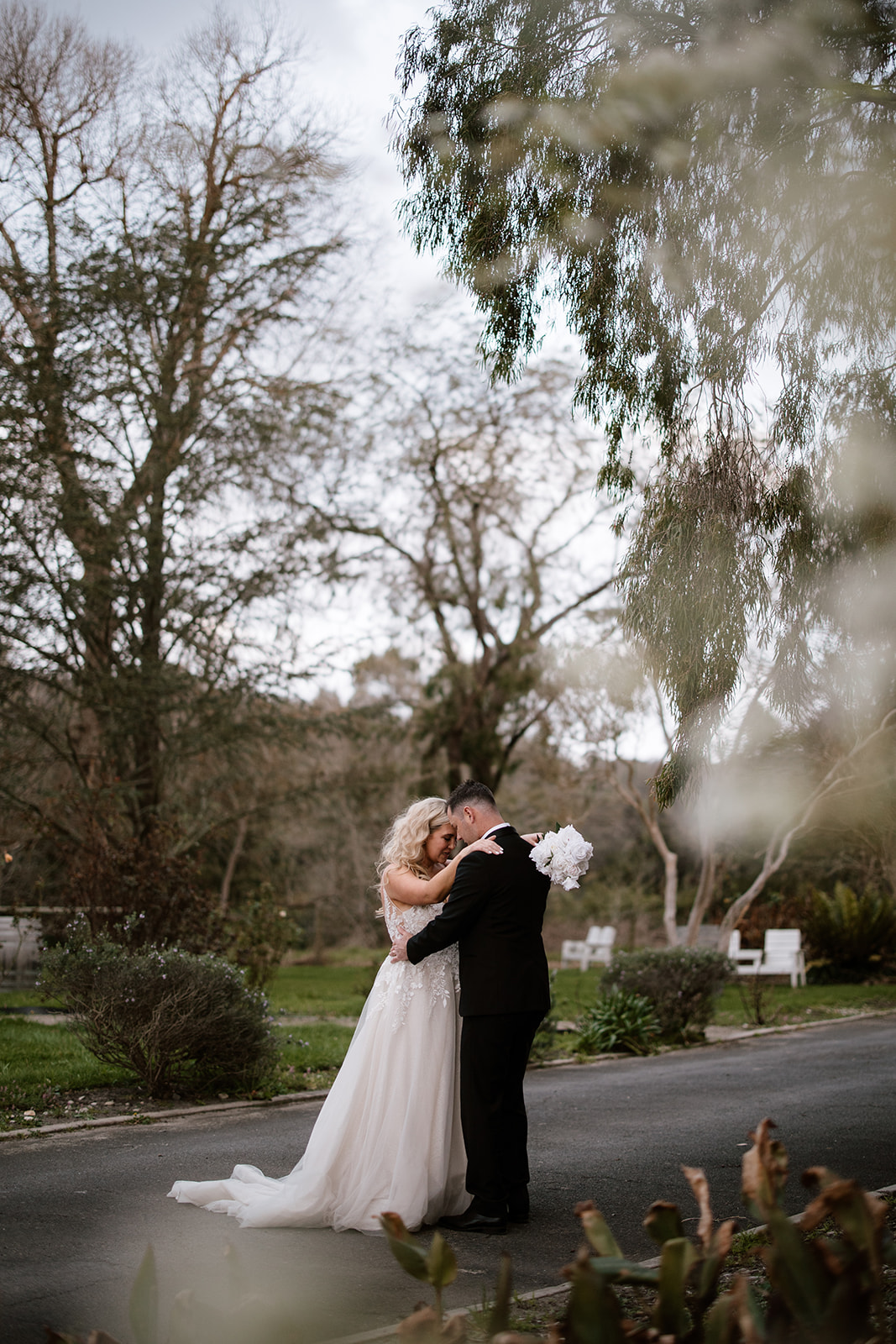 A Touch of Elegenace: Esther & Benjamin's Black Tie Wedding at Dromana Estate