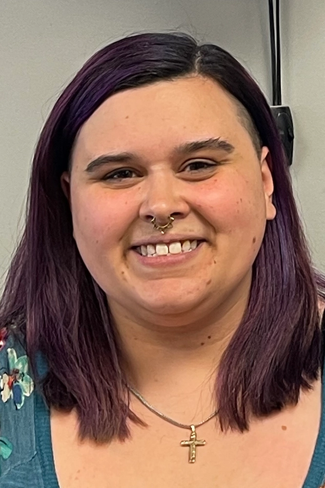 Hello, my name is Erinn and I have been a cosmetologist for l0 years, and a barber for 7 years. While I specialize in mens bald fades & straight razor shaves, I'm also partnered with Wigs for Kids. helping Children with illness look and feel their Very Best! I’ve been servicing the Medina county area for over 5 years 