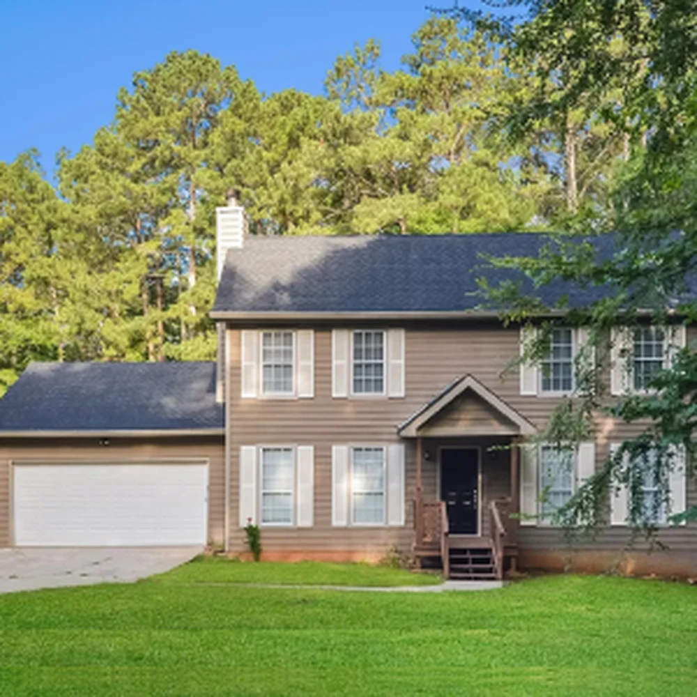 Exterior view of 35 Clay Ct single-family home in Covington, Georgia