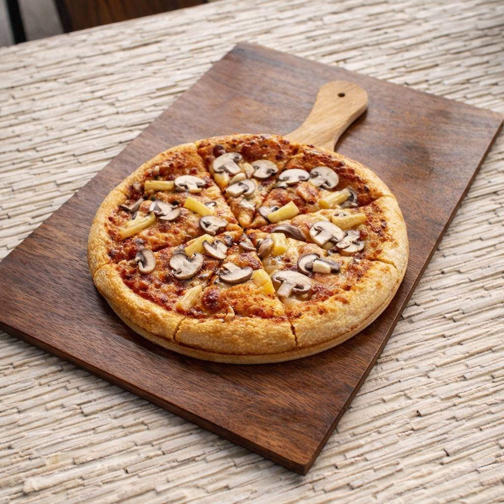 Pineapple & Mushroom pizza