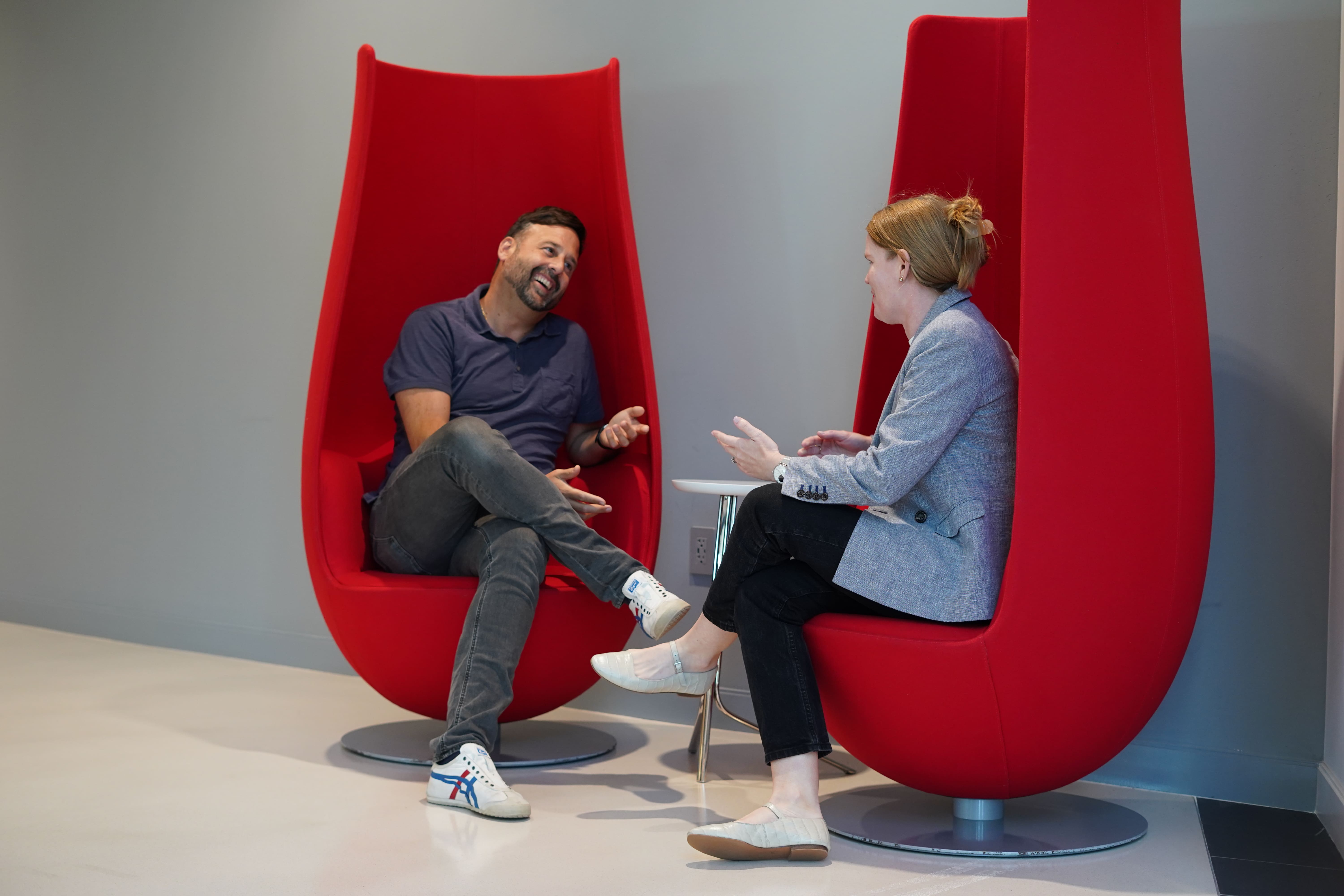 Anton and Hayley, Kantiv